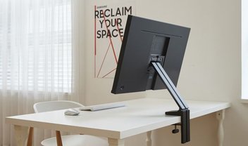 Novo monitor da Samsung usa pé articulado e economiza espaço em sua mesa