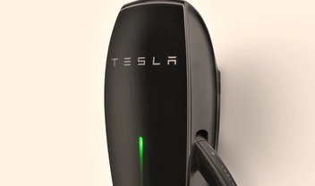 Tesla negocia com empresa de US$ 218 milhões para melhorar suas baterias