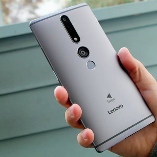 Imagem de Suposto Lenovo Phab 3 aparece no FCC com tela de 7,8’’ e bateria parruda