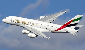 Com pouca demanda, Airbus desiste do superjumbo para passageiros A380