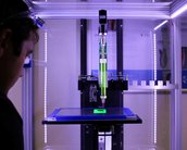 Cientistas usam luz ultravioleta para imprimir em 3D com dois materiais