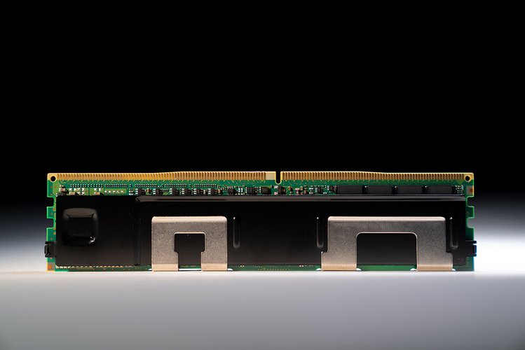 Optane DC Persistent Memory