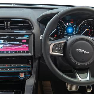 Imagem de Jaguar Land Rover oferece criptomoedas em troca de dados de condução
