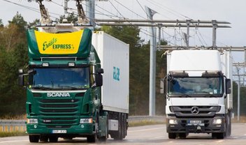 Estrada alemã tem 'cabos' que carregam caminhões elétricos em movimento