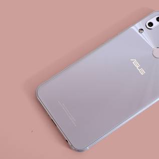 Imagem de Vaza design do Asus Zenfone 6: tela sem notch e câmera giratória