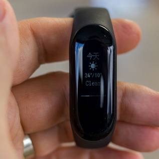 Imagem de Huawei Honor Band 3, rival da Xiaomi Mi Band 2, está em oferta na GearBest