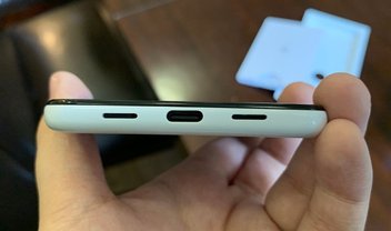 Erro de fabricação deixa Pixel 3a com entrada USB-C desalinhada