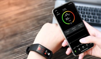 Rival da Xiaomi Mi Band 4 tem tela colorida e custa R$ 93