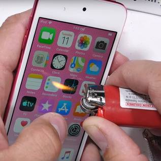 Imagem de Novo iPod Touch sofre e não resiste a teste de durabilidade [vídeo]
