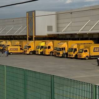 Imagem de Amazon e Alibaba estariam interessadas em comprar os Correios