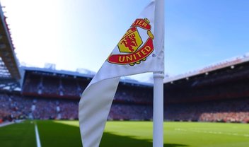 eFootball PES 2020 anuncia licenciamento oficial do Manchester United