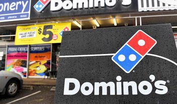 Domino's australiana bane dinheiro vivo de 5 cidades