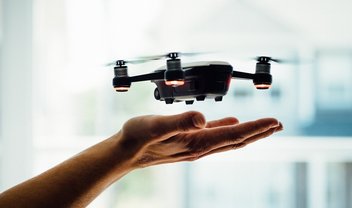 Drones do MIT alternam formas de voo e prometem ser mais acessíveis