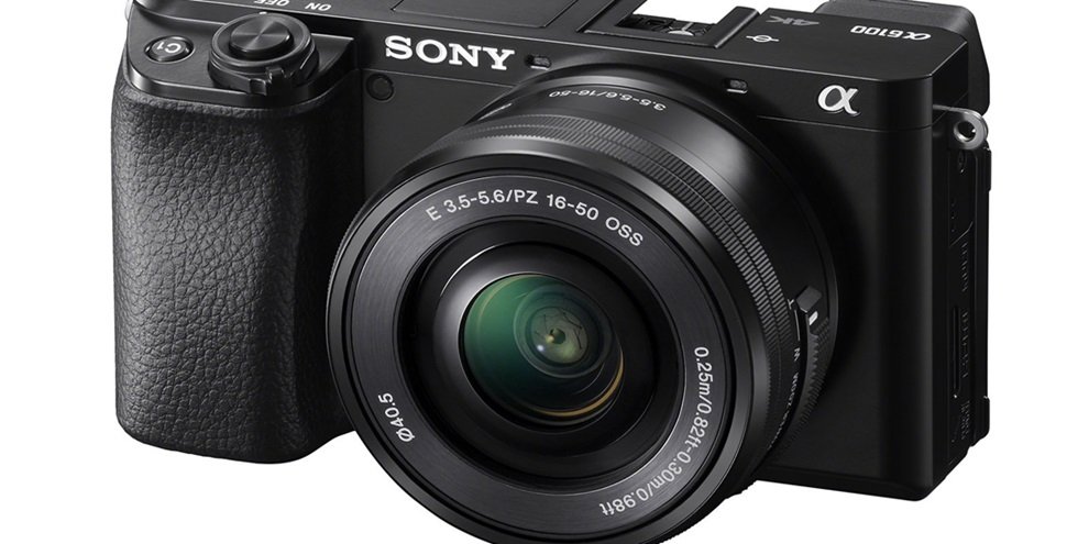 Sony A6600 (Fonte: Engadget/Reprodução)