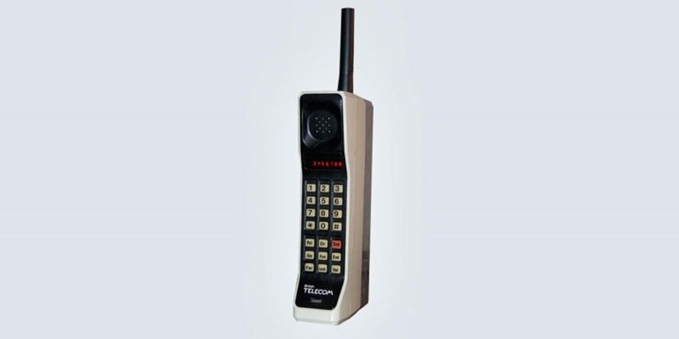 Motorola Dynatac 8000X (Fonte: Target HD/Reprodução)