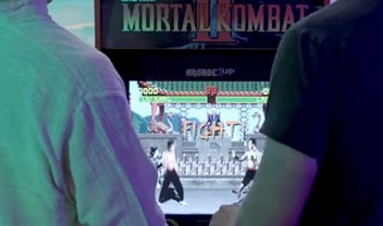 Atores do filme Mortal Kombat de 95 se desafiam em Mortal Kombat; veja