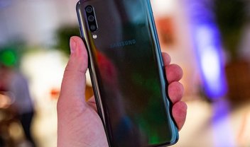 Galaxy A70s aparece em página da Google e confirma especificações