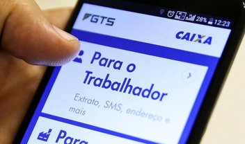 Golpe do 'Saque do FGTS' faz mais de 100 mil vítimas na Google Play Store