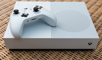 Xbox One S 1 TB com 10% de desconto e cashback nas Americanas