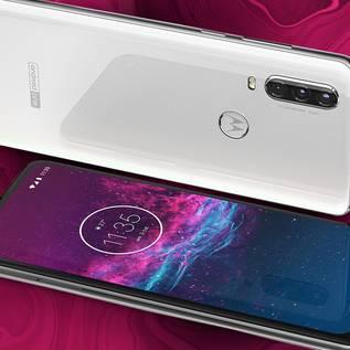 Imagem de Review Motorola One Action: o celular com “GoPro” embutida é bom?