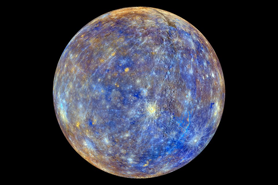 Mercúrio é o primeiro planeta do Sistema Solar (Fonte )