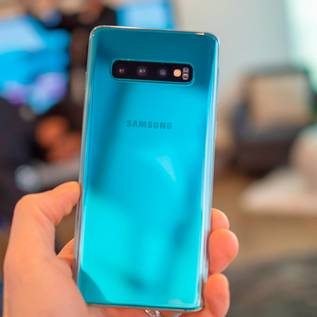Imagem de Galaxy S10 recebe primeiro update de segurança com Android 10