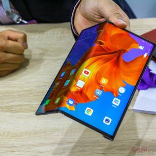 Imagem de Dobrável Huawei Mate X2 aparece em patente vazada na web