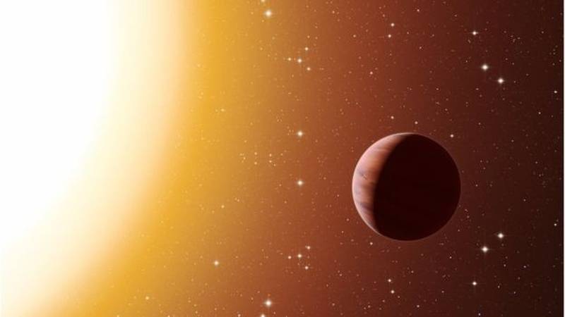 Gigante gasoso está muito próximo de sua estrela
