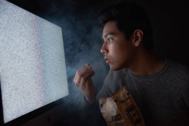 O grande volume de tráfego pode derrubar alguns serviços de streaming.