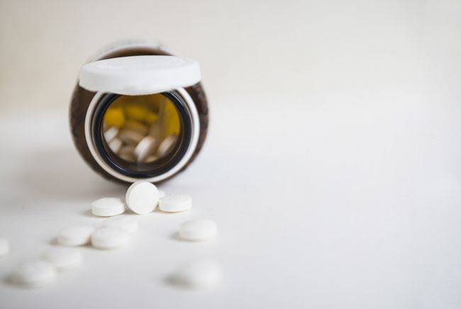 A hidroxicloroquina ainda não foi aprovada para tratar a Covid-19, apesar dos bons resultados em alguns testes.
