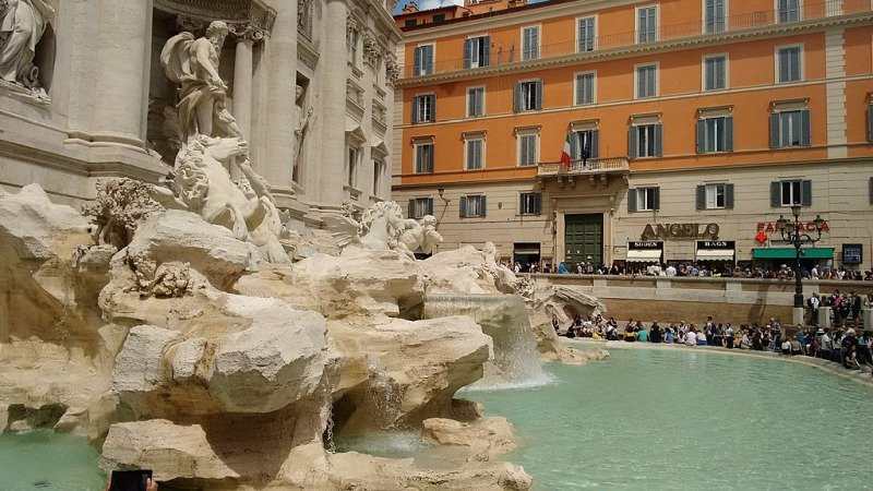 Fontana di Trevi