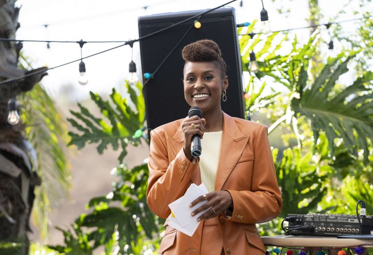 Issa Rae na 4ª temporada de Insecure (HBO/Reprodução)