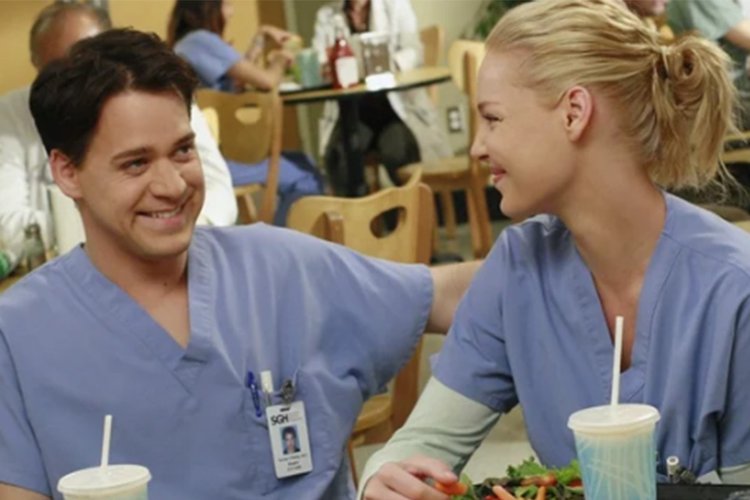 O casal George e Izzie