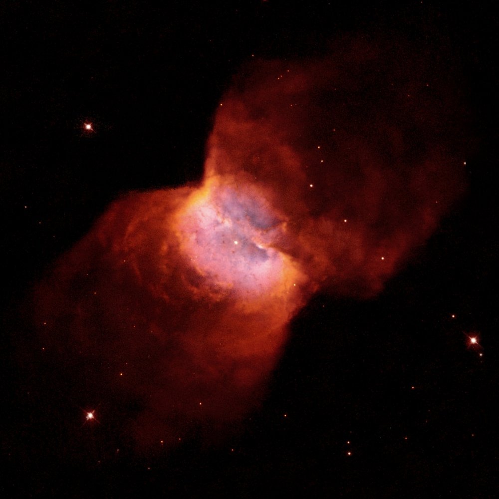 A Nebulosa da Borboleta, a cerca de 2.000 anos-luz da Terra.
