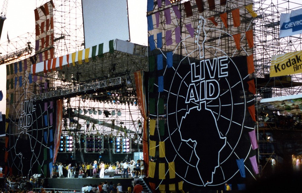 Live Aid pode ser assistido na íntegra, dentro da programação da MTV dos anos 80.