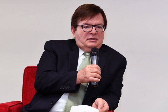 O ministro Herman Benjamin foi quem proferiu a decisão, em caráter liminar.