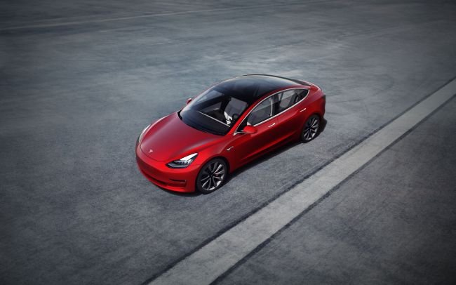 O Tesla Model 3 deve ser o primeiro veículo a contar com a nova bateria.