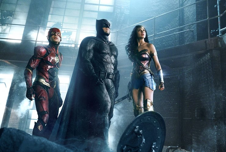 Ben Affleck, Gal Gadot e Ezra Miller em 'Liga da Justiça'