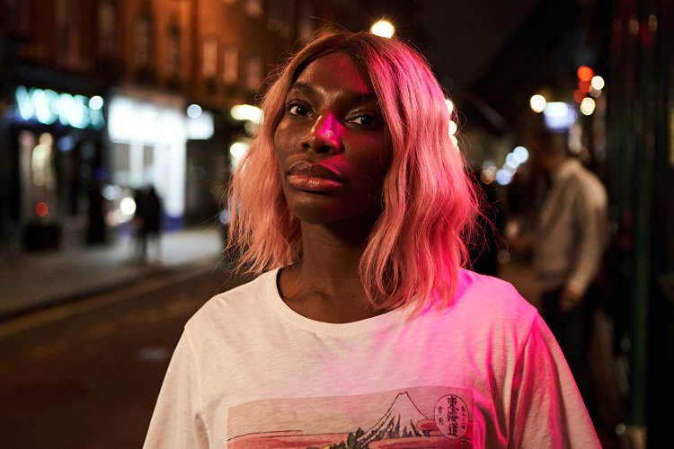 No domingo, a HBO estreia a série I May Destroy You, com Michaela Coel no papel principal. (HBO/Reprodução)