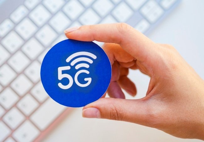 A tecnologia 5G promete várias melhorias para as conexões móveis.