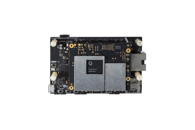 Opções de design variadas incluem sistemas modulares e chips on-board.