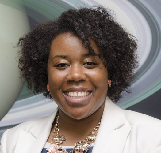 Lynnae Quick, cientista planetária da NASA e especialista em vulcanismo e mundos oceânicos.