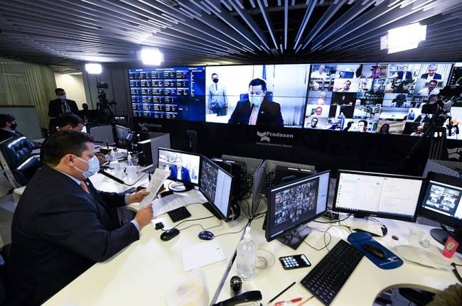O projeto foi aprovado durante sessão remota do Senado.
