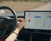 Autopilot da Tesla salva motorista de 'pneu voador' [Vídeo]