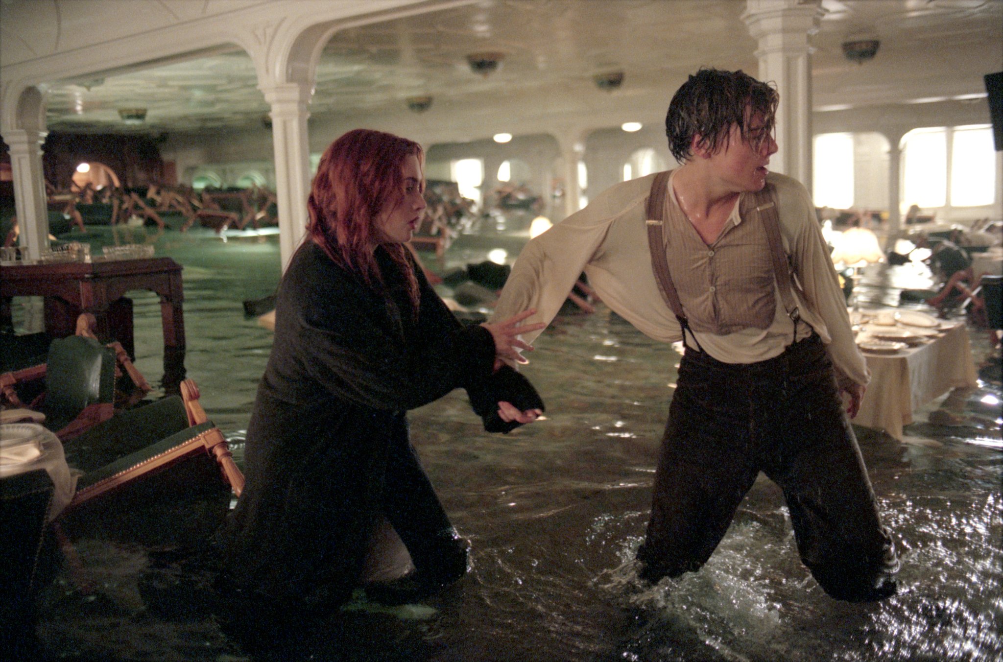 Leonardo DiCaprio e Kate Winslet em 'Titanic'