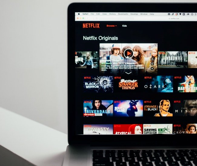 Com a plataforma, a Netflix quer garantir o fluxo de produção para os seus conteúdos originais.
