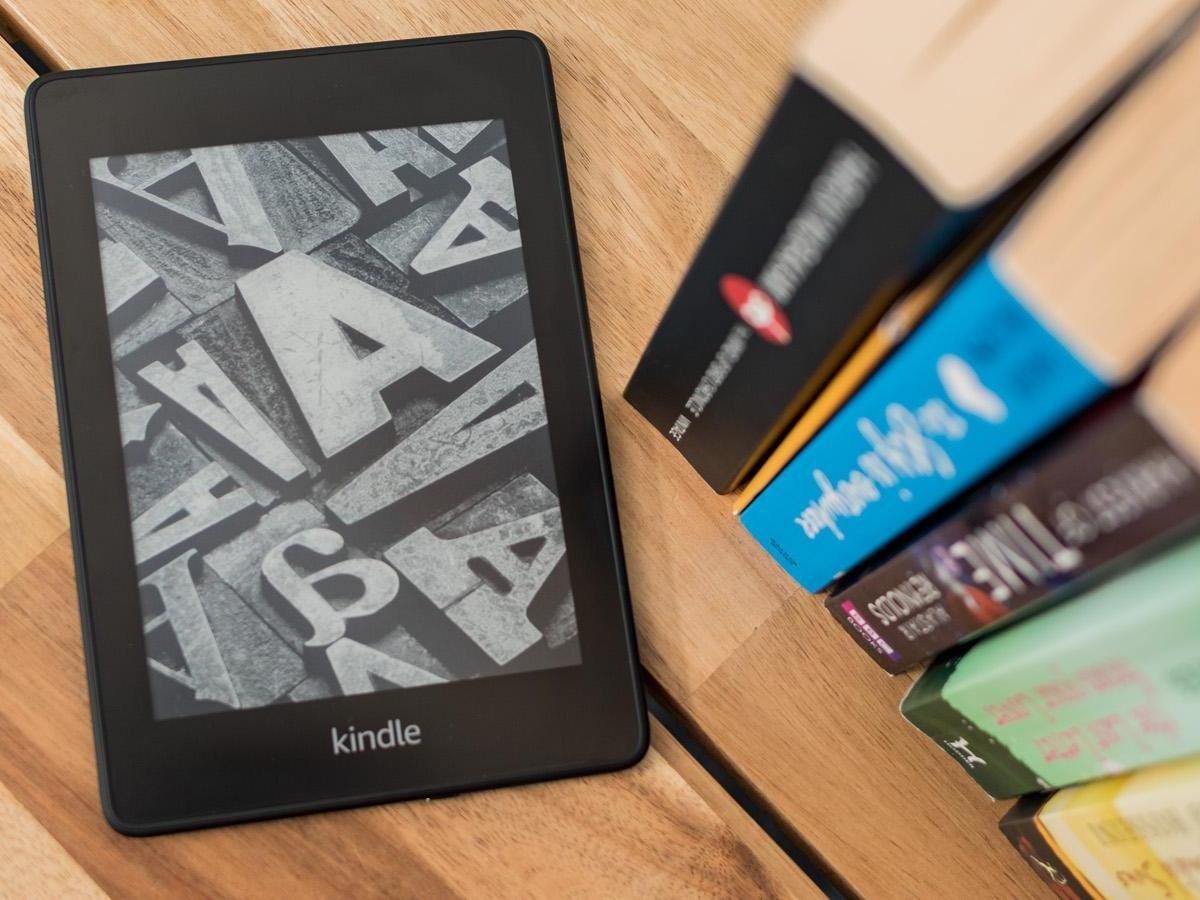Com o Kindle Paperwhite, qualquer livro cabe no seu bolso.