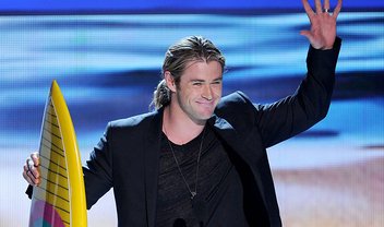 Chris Hemsworth estrelará especial sobre tubarões, da Nat Geo 