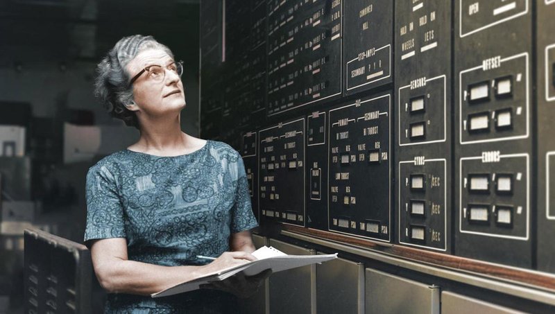 Nancy Grace Roman, conhecida como a "mãe do Hubble".