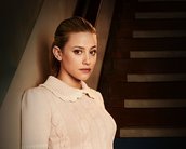 Lili Reinhart comenta salto temporal da 5ª temporada de Riverdale